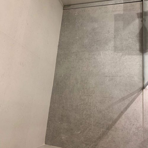 Baño matrimonio mobiliario Aja grifería Ramon Soler(4)