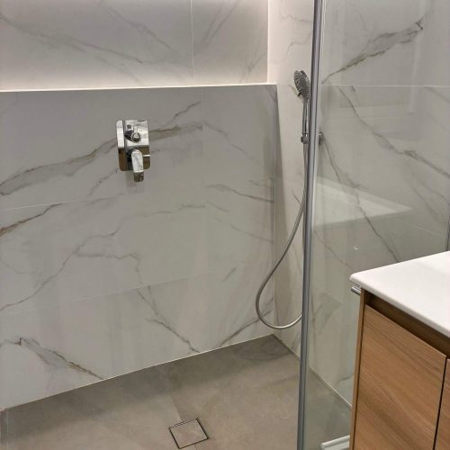 proyecto que hicimos en Badalona . Cocina dos baños y aseo, para que se ponga en ella página web(12)