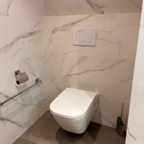 proyecto que hicimos en Badalona . Cocina dos baños y aseo, para que se ponga en ella página web(19)