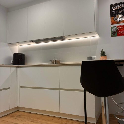 proyecto que hicimos en Badalona . Cocina dos baños y aseo, para que se ponga en ella página web(3)