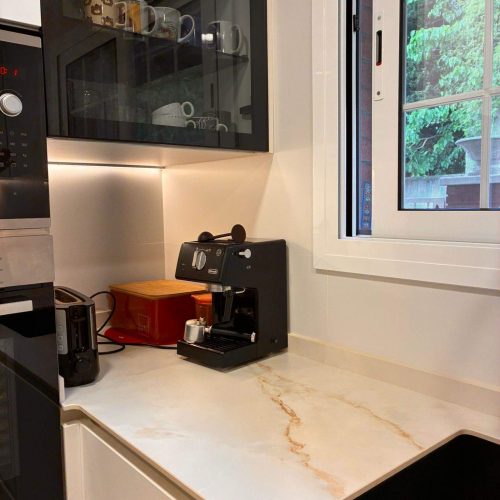 proyecto que hicimos en Badalona . Cocina dos baños y aseo, para que se ponga en ella página web(6)