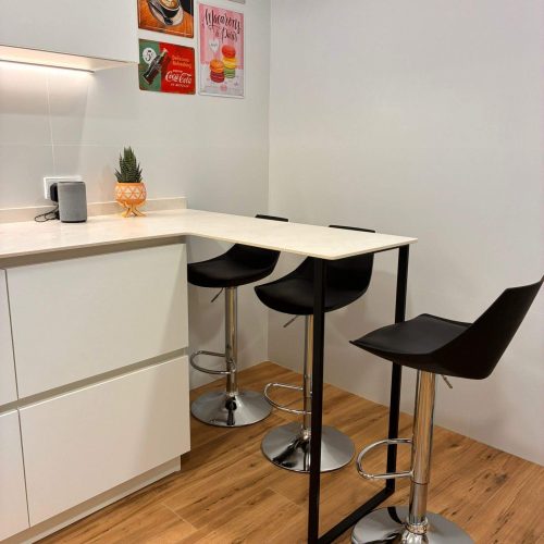 proyecto que hicimos en Badalona . Cocina dos baños y aseo, para que se ponga en ella página web(7)